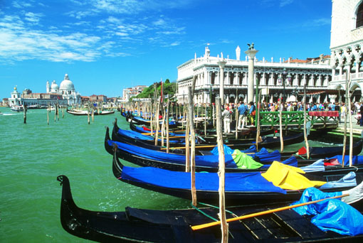 venice.jpg (70337 bytes)